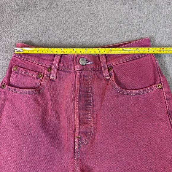 Levi's Pinkish Red High Rise Jean Shorts with Washed Look Size 25 - Picture 5 of 10